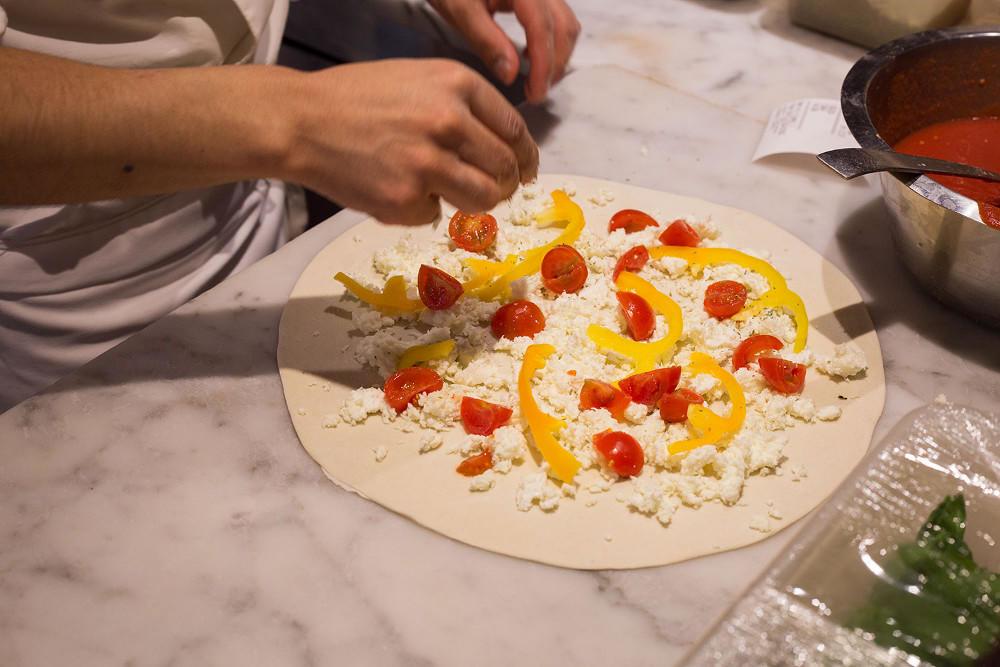 pizza rustica con verdure peperoni